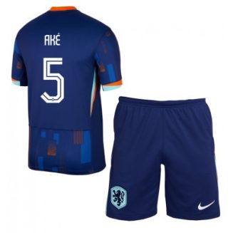 Kids Nederland Nathan Ake #5 Uitshirt EK 2024 Voetbalshirts Korte Mouw (+ Korte broeken)