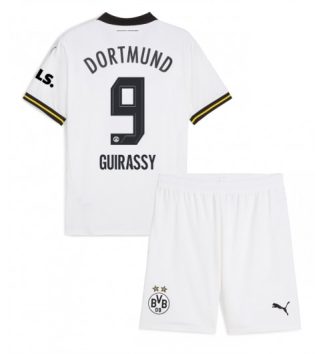 Kinderen Borussia Dortmund Derde Shirt 2024-2025 Serhou Guirassy #9 Voetbalshirts Korte Mouw (+ Korte broeken) online kopen