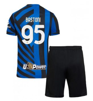 Kinderen Inter Milan Thuisshirt 2024-2025 Alessandro Bastoni #95 Korte Mouw (+ Korte broeken)