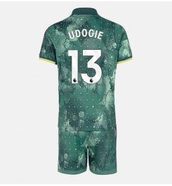 Kinderen Tottenham Hotspur Derde Shirt 2024-2025 Destiny Udogie #13 Korte Mouw (+ Korte broeken) online kopen