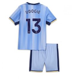 Kinderen Tottenham Hotspur Uitshirt 2024-2025 Destiny Udogie #13 Korte Mouw (+ Korte broeken) online kopen