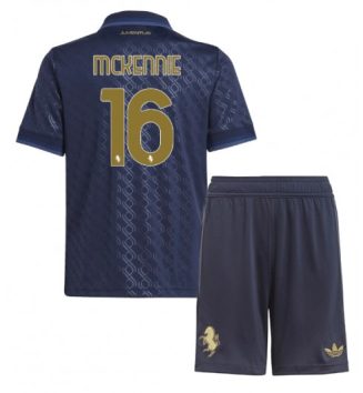 Nieuw Juventus Derde Shirt 2024-2025 Kids Weston McKennie #16 Korte Mouw (+ Korte broeken) Kopen