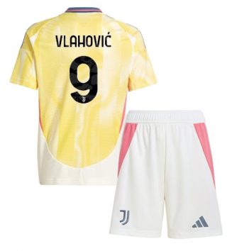 Nieuw Juventus Uitshirt 2024-2025 Kids Dusan Vlahovic #9 Korte Mouw (+ Korte broeken) Kopen